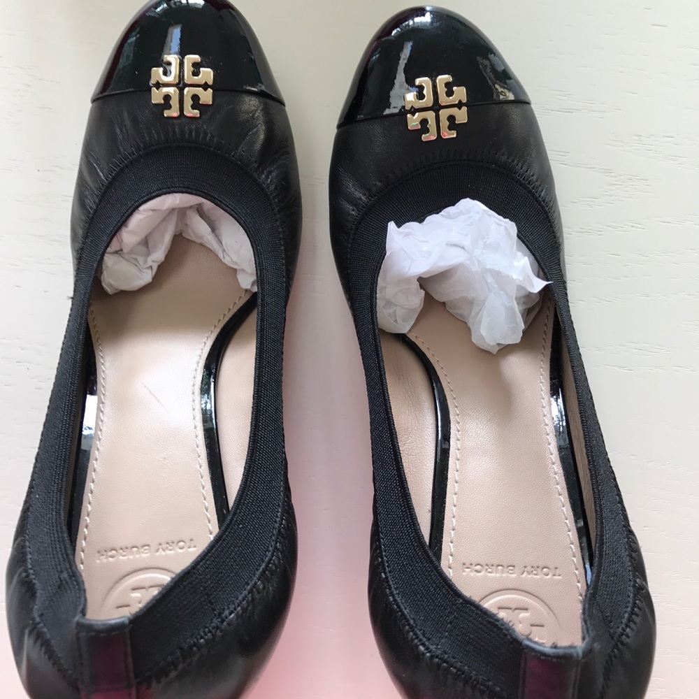 Tory Burch Jolie Wedge Classic with patent toe